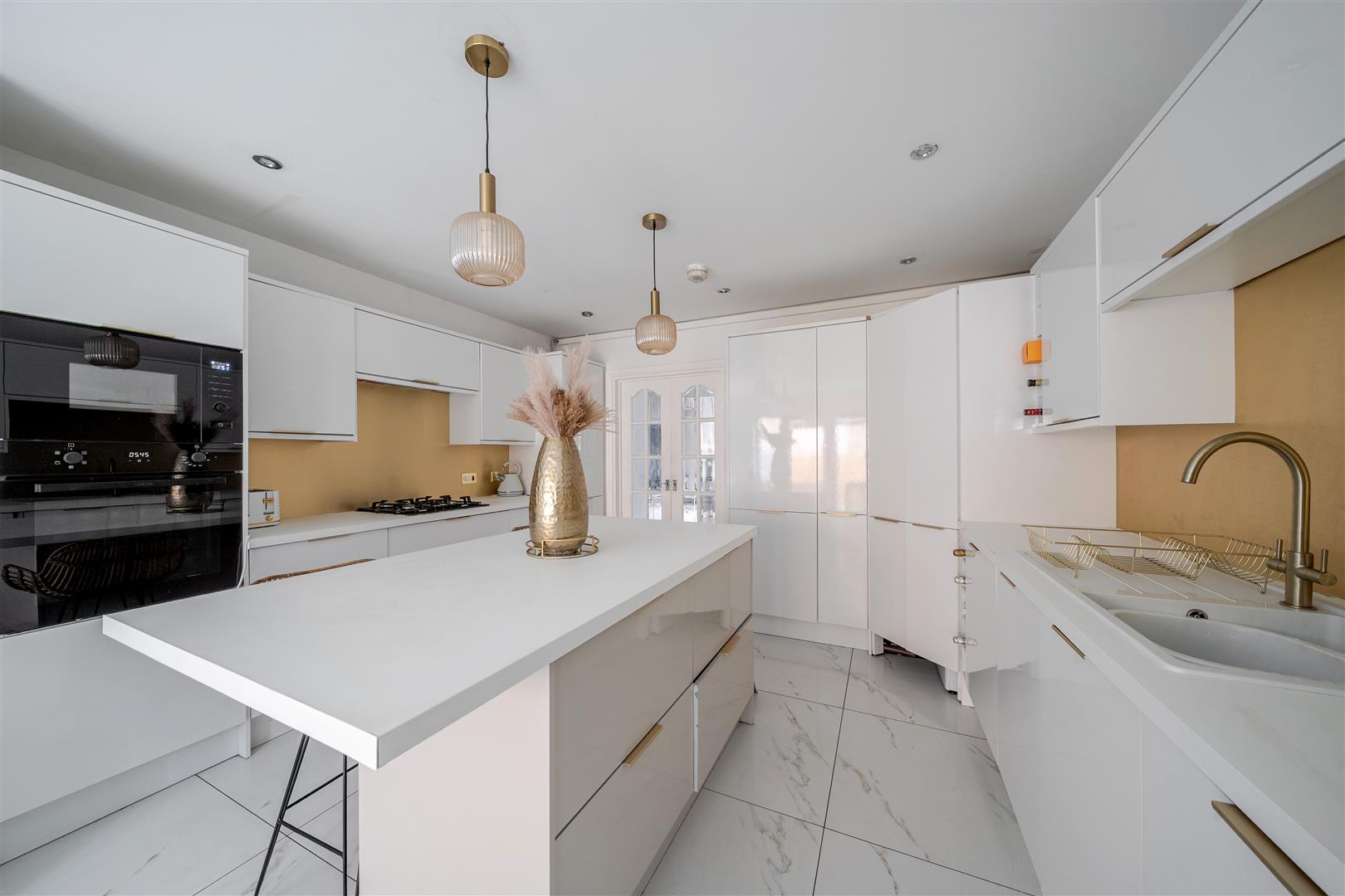 Hill Street, Mount Pleasant, Swansea, SA1 6XU